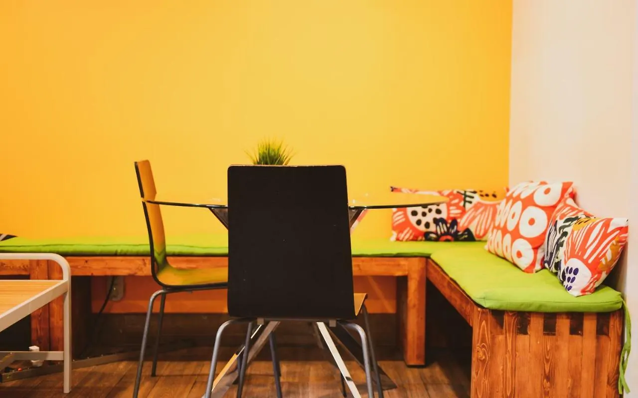 Kensington College Backpackers Hostel Toronto Canada